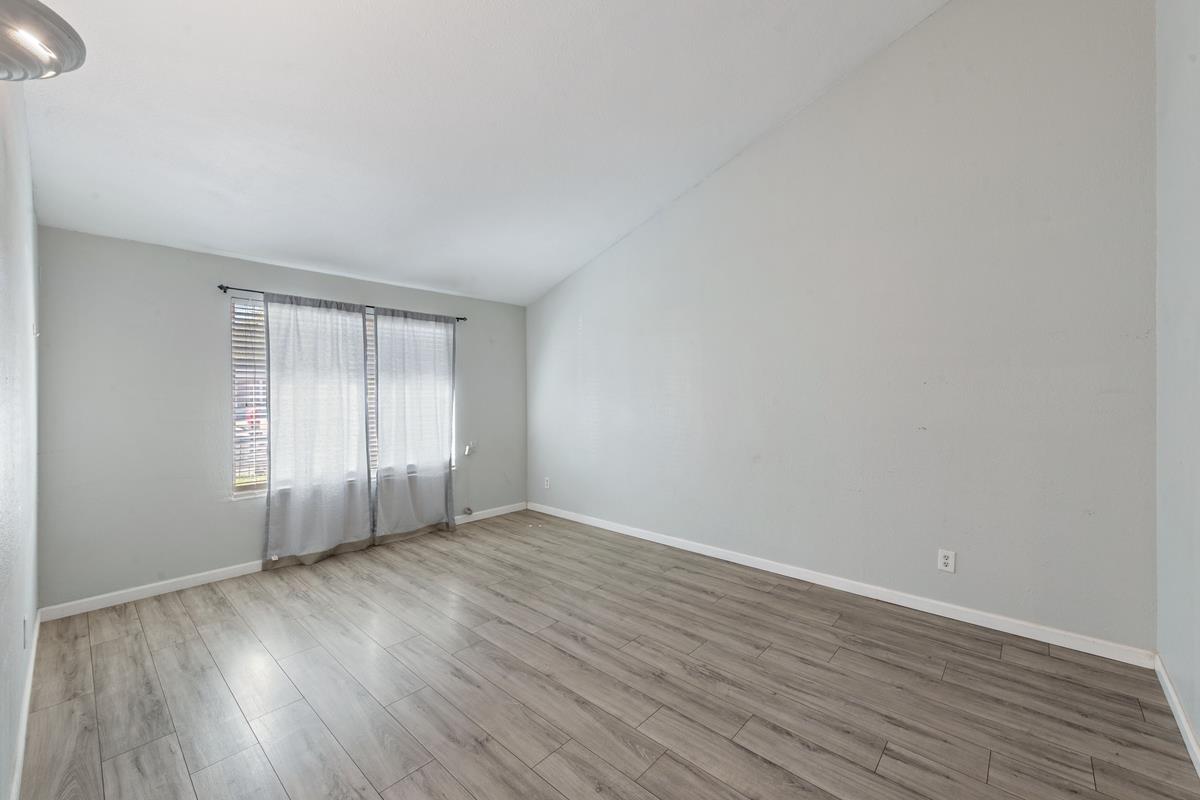 Detail Gallery Image 4 of 27 For 22 Sharon Dr, Bay Point,  CA 94565 - 3 Beds | 2 Baths