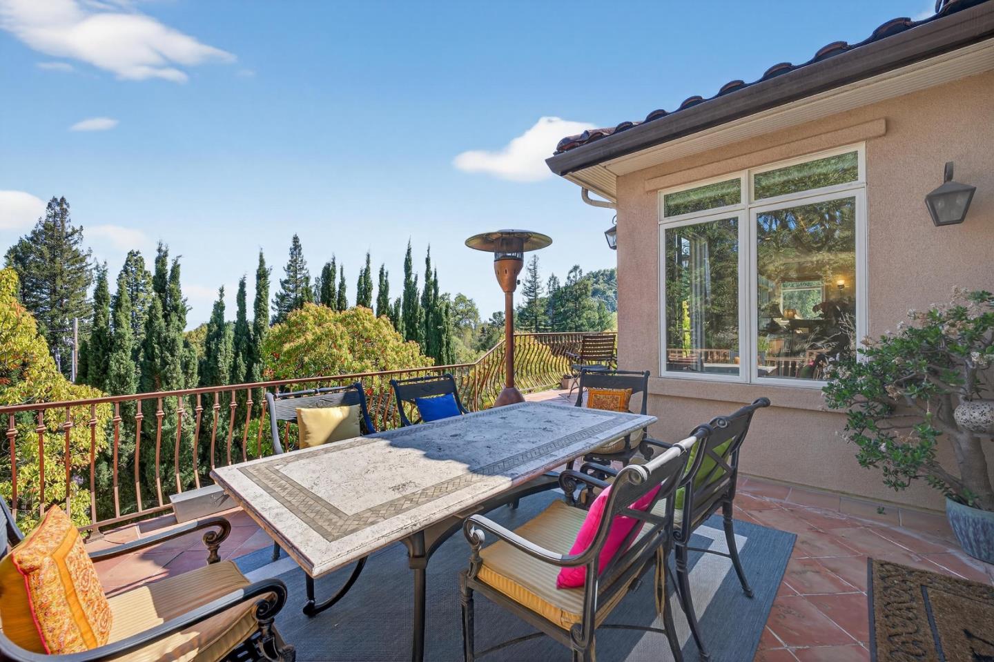 Detail Gallery Image 49 of 55 For 22551 Ricardo Rd, Cupertino,  CA 95014 - 5 Beds | 3/1 Baths