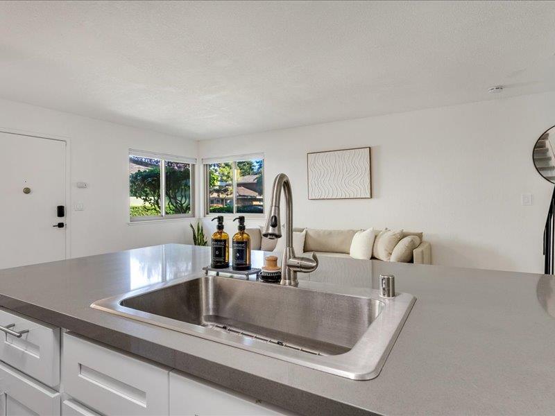 Detail Gallery Image 13 of 25 For 4475 Diamond St #3,  Capitola,  CA 95010 - 2 Beds | 1 Baths
