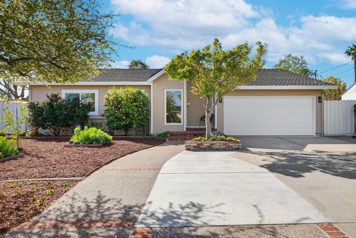 Detail Gallery Image 2 of 46 For 18660 Devon Ave, Saratoga,  CA 95070 - 5 Beds | 3 Baths