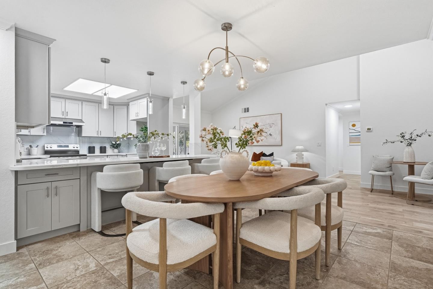 Detail Gallery Image 7 of 46 For 18660 Devon Ave, Saratoga,  CA 95070 - 5 Beds | 3 Baths