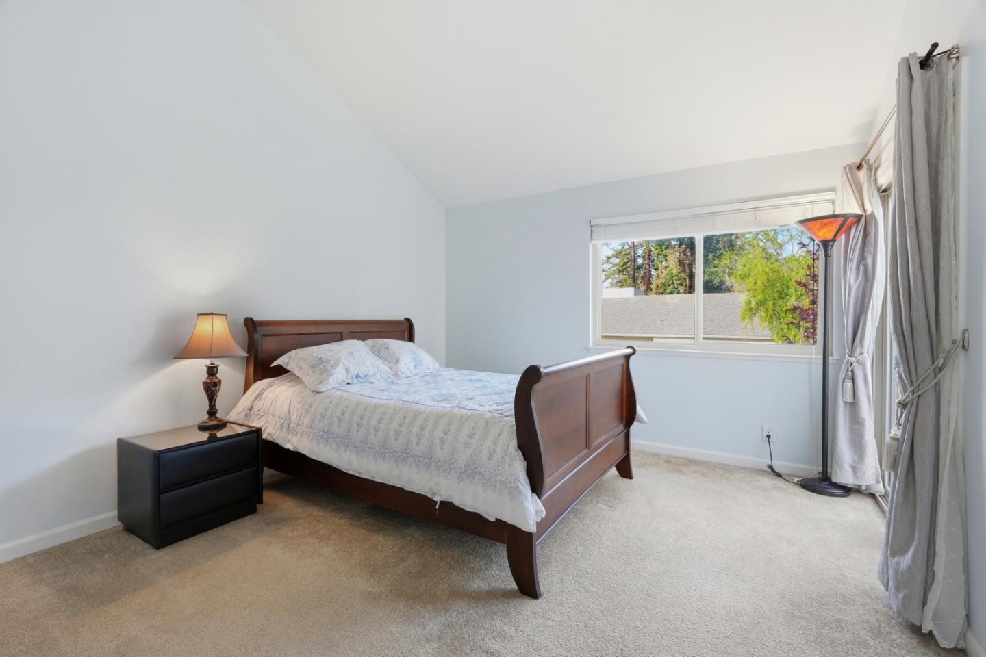 Detail Gallery Image 11 of 30 For 1535 Huddersfield Ct, San Jose,  CA 95126 - 2 Beds | 1/1 Baths