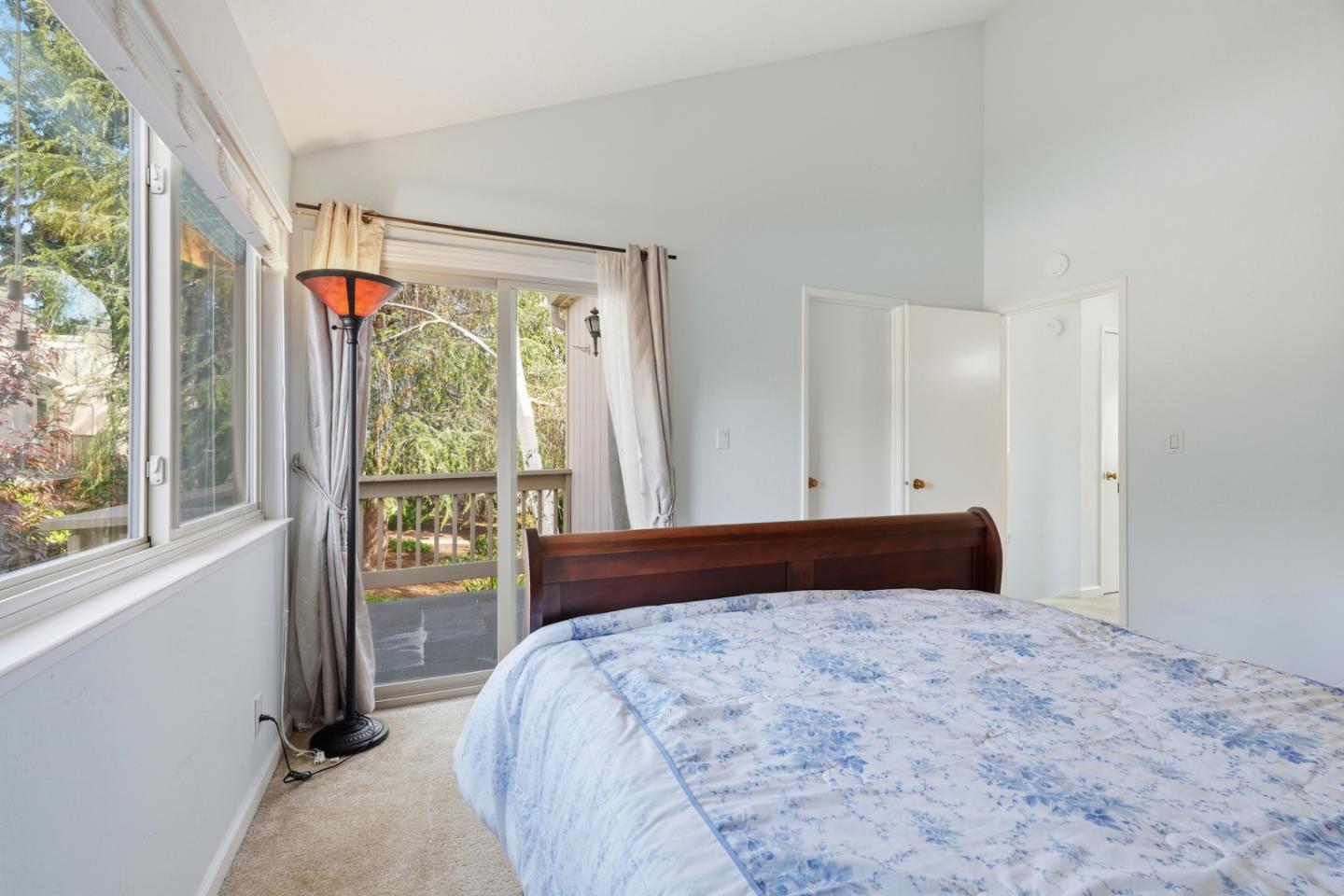 Detail Gallery Image 13 of 30 For 1535 Huddersfield Ct, San Jose,  CA 95126 - 2 Beds | 1/1 Baths