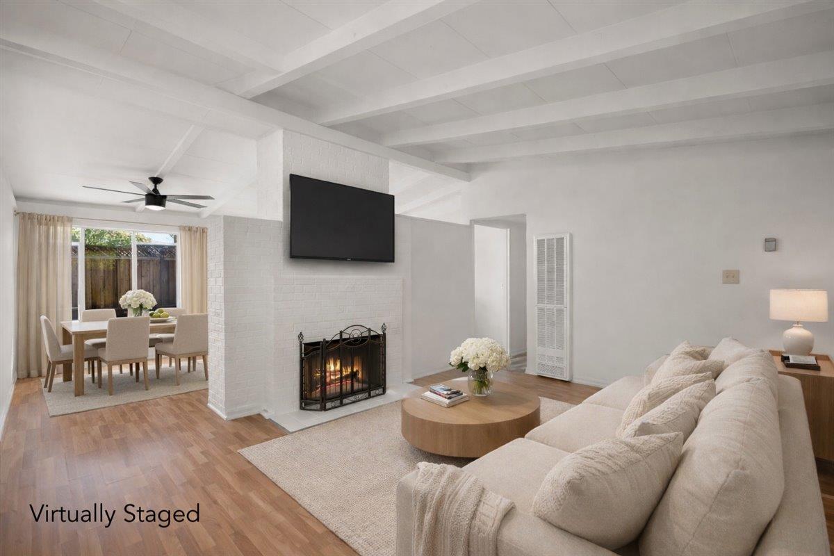 Detail Gallery Image 3 of 28 For 832 Pebblelake Ct, Sunnyvale,  CA 94089 - 3 Beds | 2 Baths