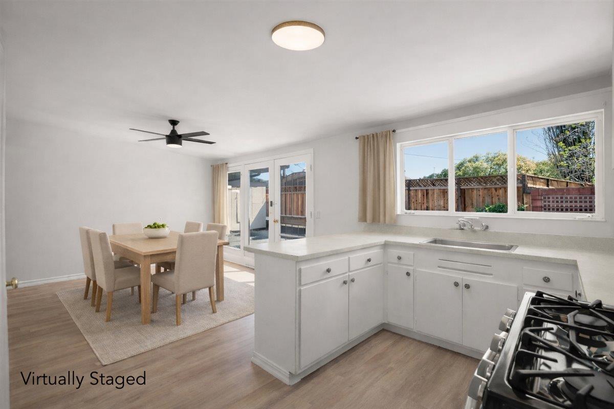 Detail Gallery Image 7 of 28 For 832 Pebblelake Ct, Sunnyvale,  CA 94089 - 3 Beds | 2 Baths