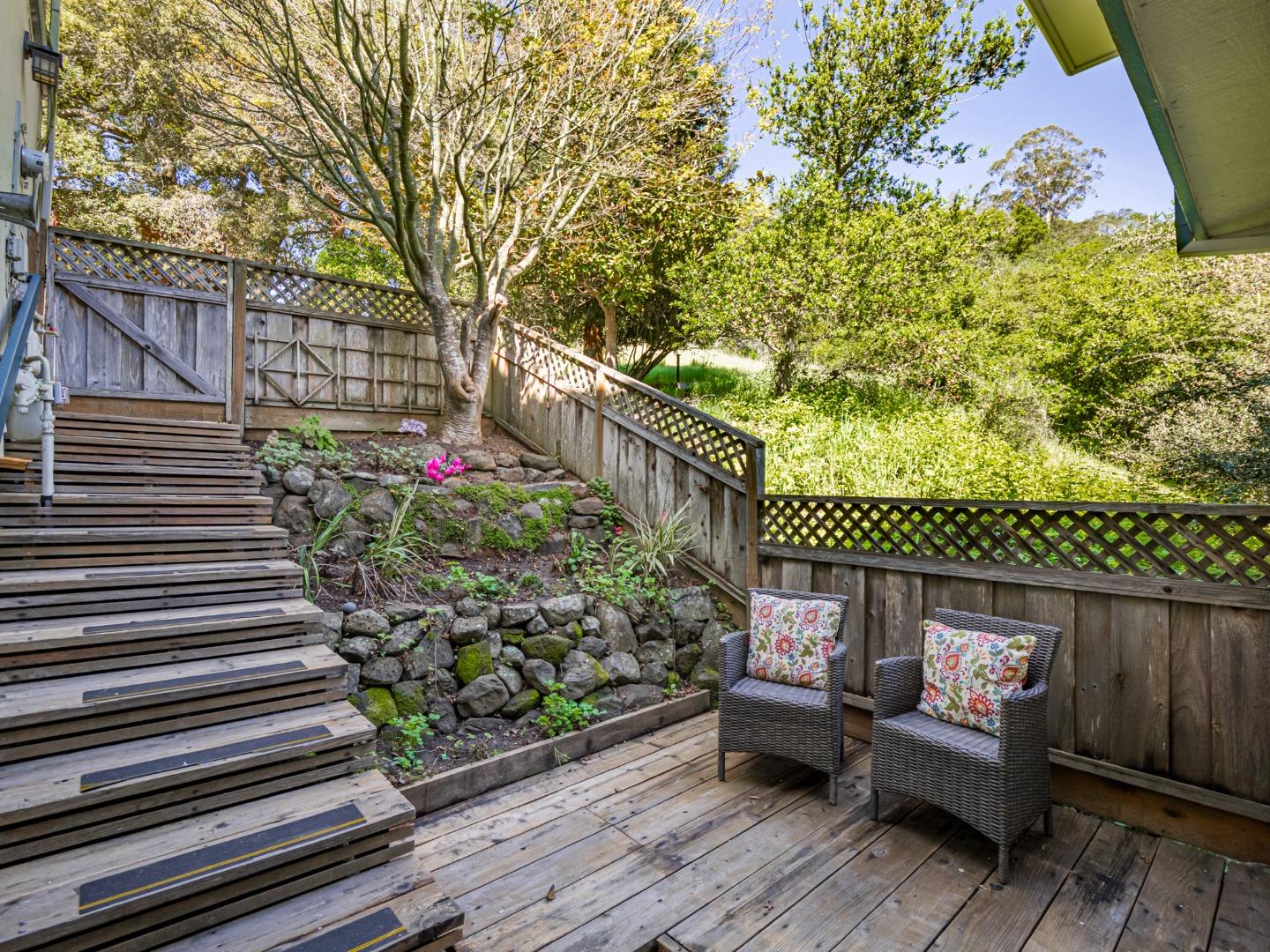 Front Image Thumbnail for ML82039117