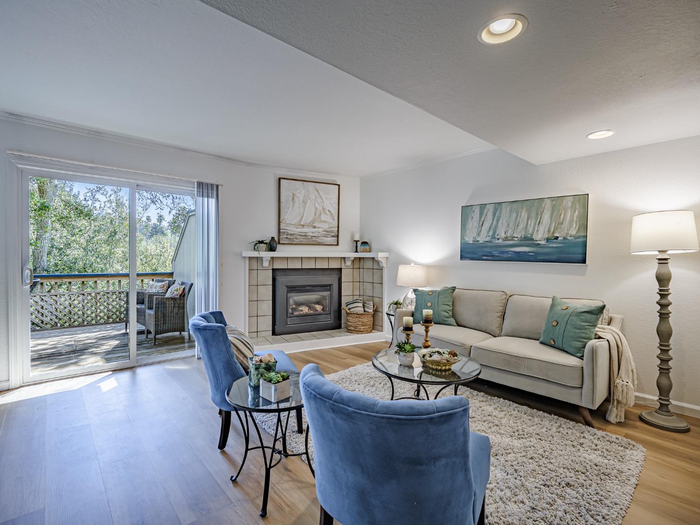 Detail Gallery Image 8 of 51 For 3518 Dover Dr, Santa Cruz,  CA 95065 - 3 Beds | 2/1 Baths