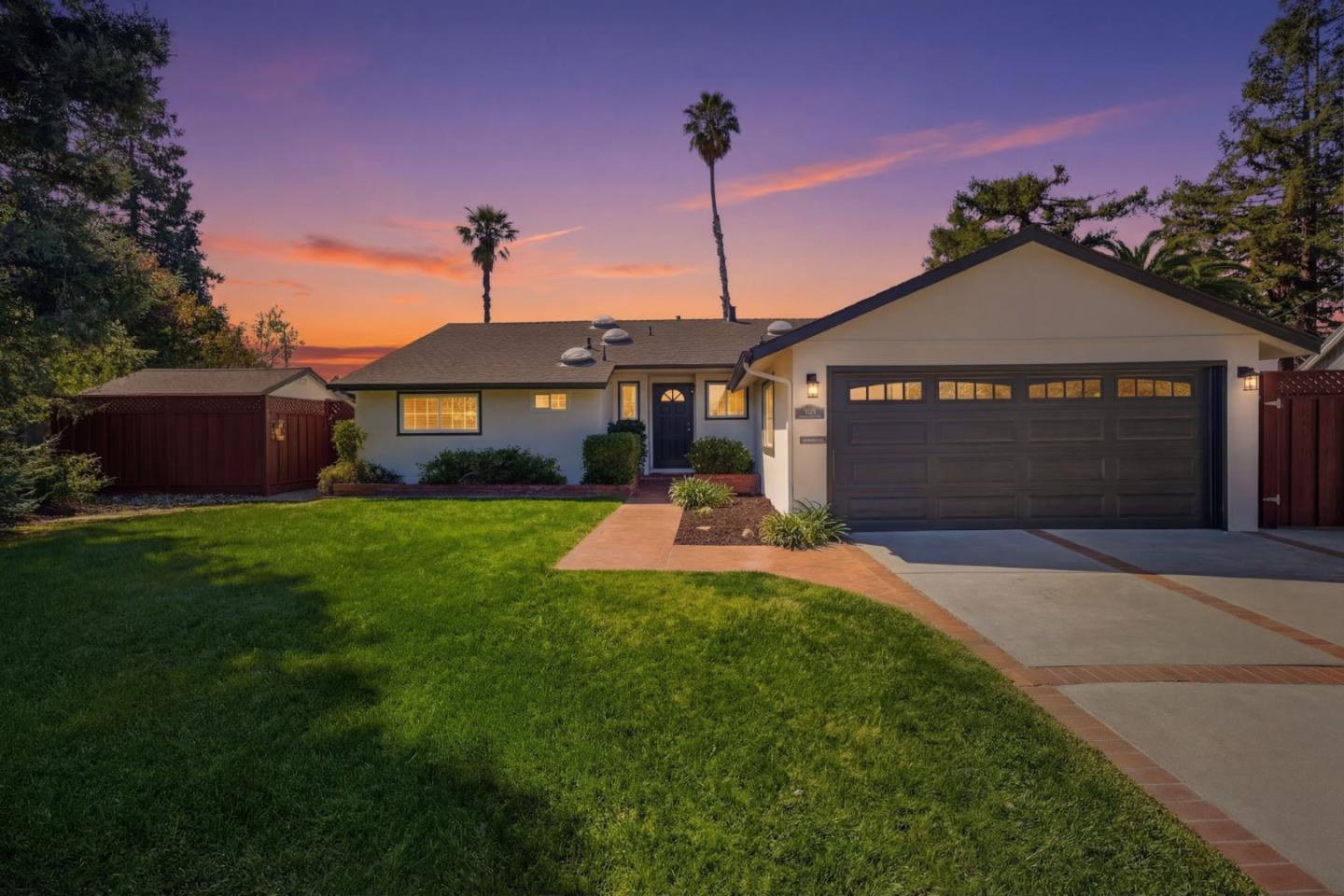 Front Image Thumbnail for ML82039118