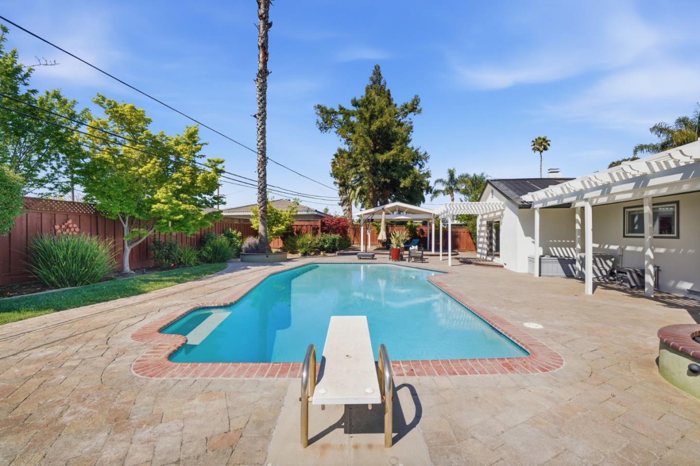 Detail Gallery Image 29 of 39 For 1495 Kimberly Ct, San Jose,  CA 95118 - 3 Beds | 2 Baths