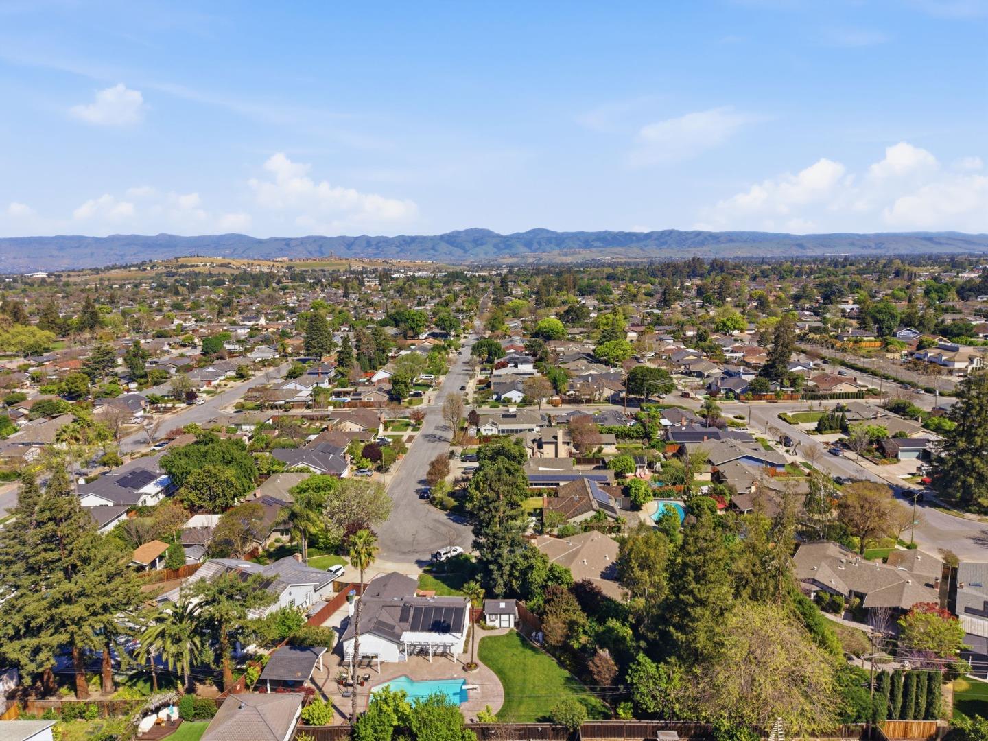 Detail Gallery Image 34 of 39 For 1495 Kimberly Ct, San Jose,  CA 95118 - 3 Beds | 2 Baths