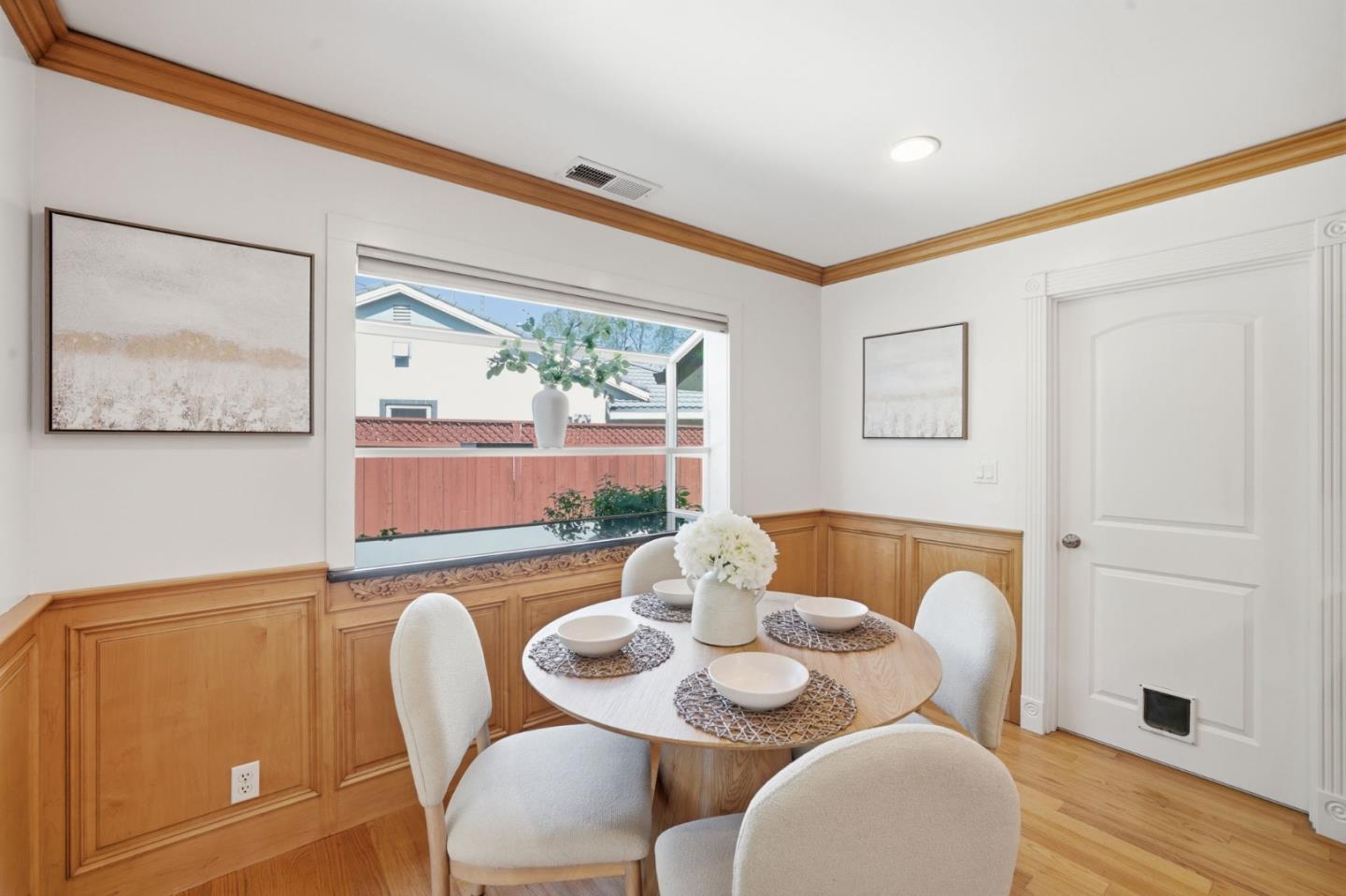 Detail Gallery Image 8 of 39 For 1495 Kimberly Ct, San Jose,  CA 95118 - 3 Beds | 2 Baths