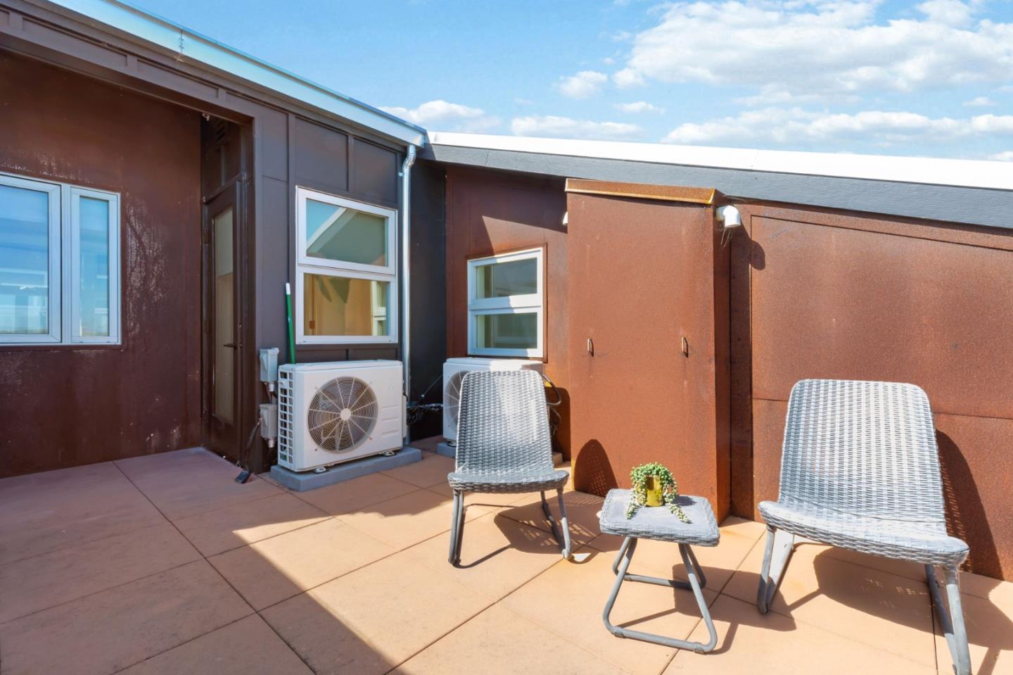 Detail Gallery Image 20 of 40 For 202 Panetta Ave #1,  Santa Cruz,  CA 95060 - 1 Beds | 2/1 Baths