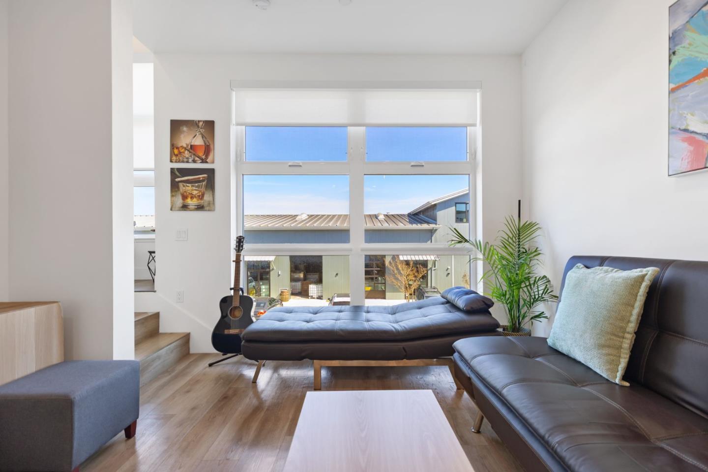 Detail Gallery Image 3 of 40 For 202 Panetta Ave #1,  Santa Cruz,  CA 95060 - 1 Beds | 2/1 Baths