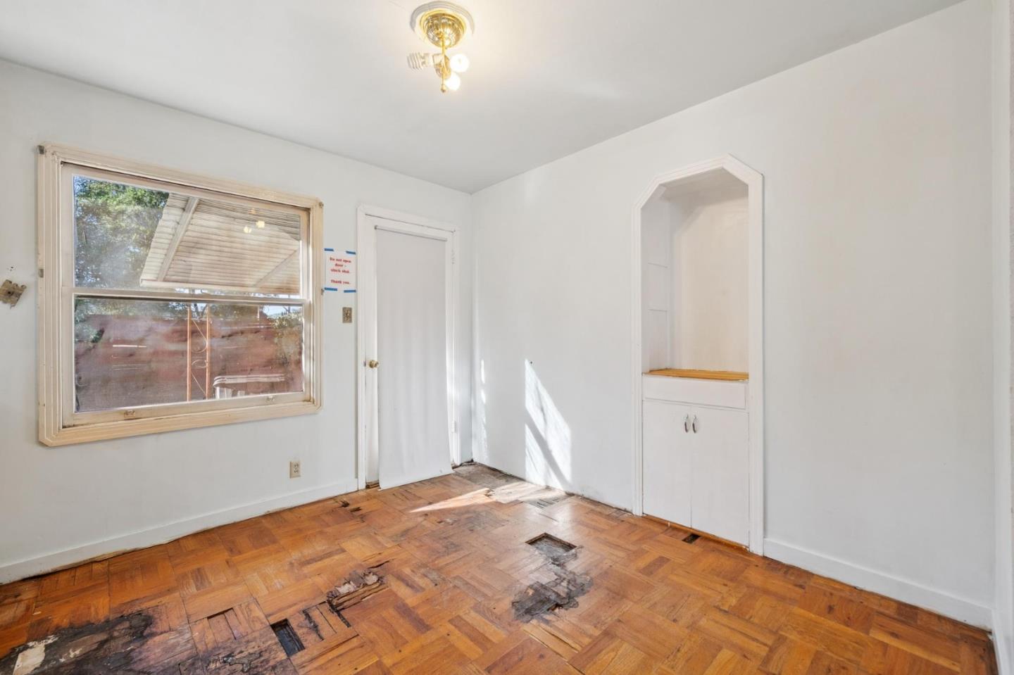 Detail Gallery Image 11 of 41 For 986 Bryant, Sunnyvale,  CA 94087 - 3 Beds | 1 Baths