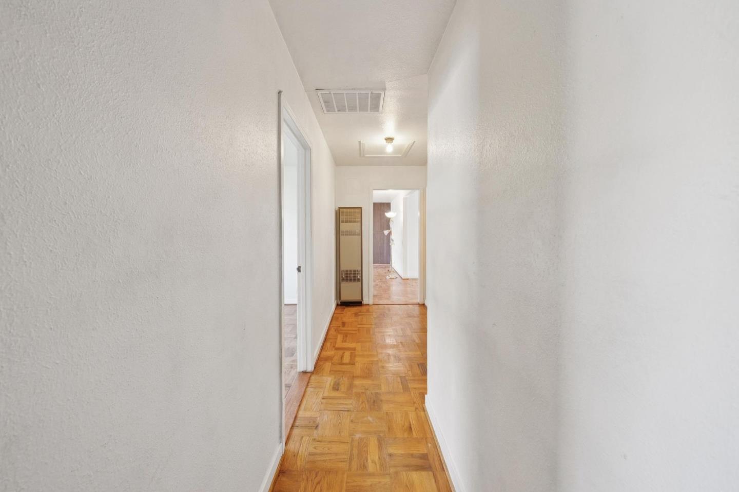 Detail Gallery Image 19 of 41 For 986 Bryant, Sunnyvale,  CA 94087 - 3 Beds | 1 Baths