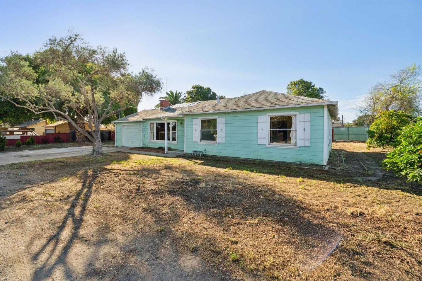 Detail Gallery Image 2 of 41 For 986 Bryant, Sunnyvale,  CA 94087 - 3 Beds | 1 Baths