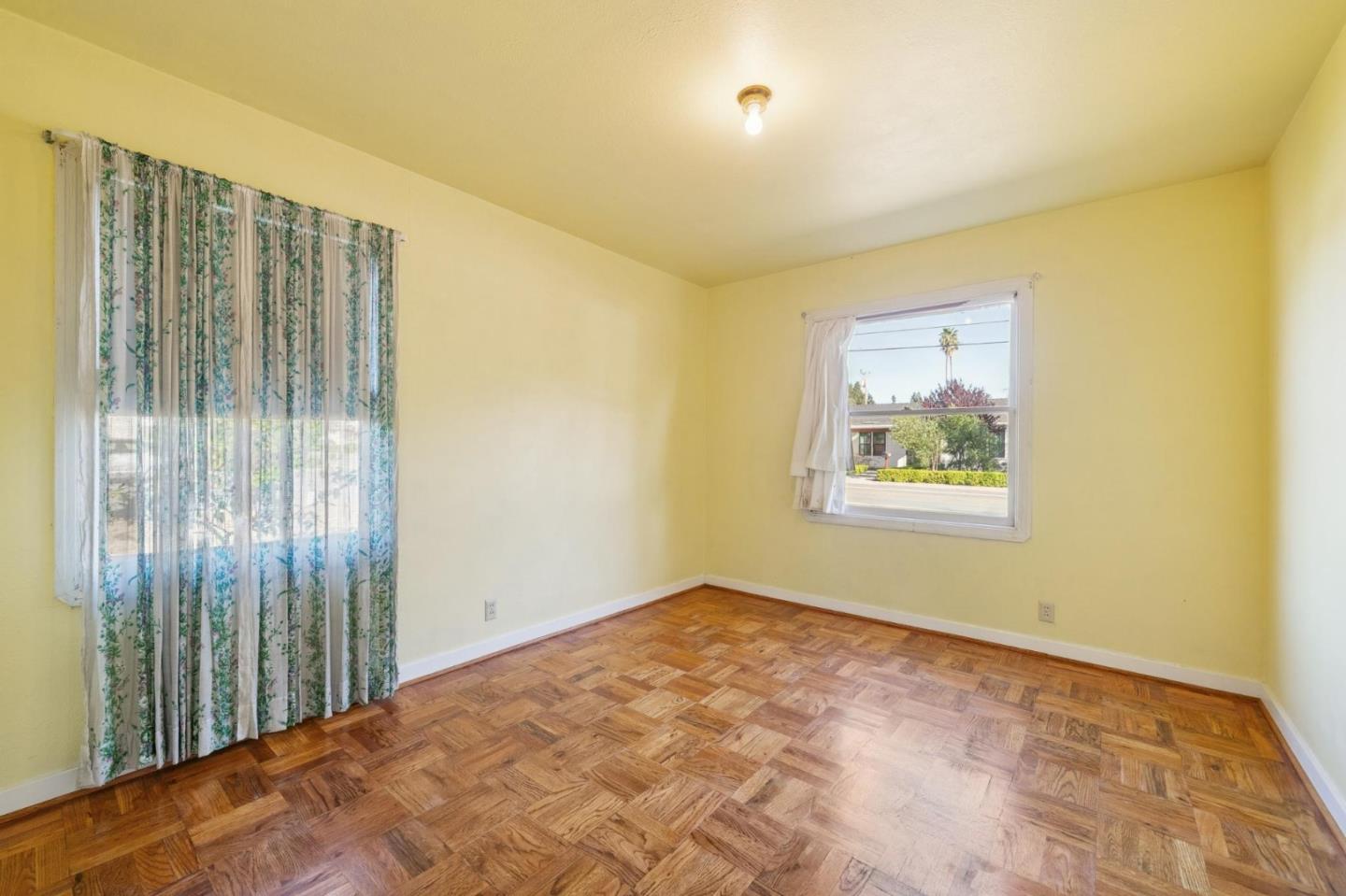 Detail Gallery Image 23 of 41 For 986 Bryant, Sunnyvale,  CA 94087 - 3 Beds | 1 Baths