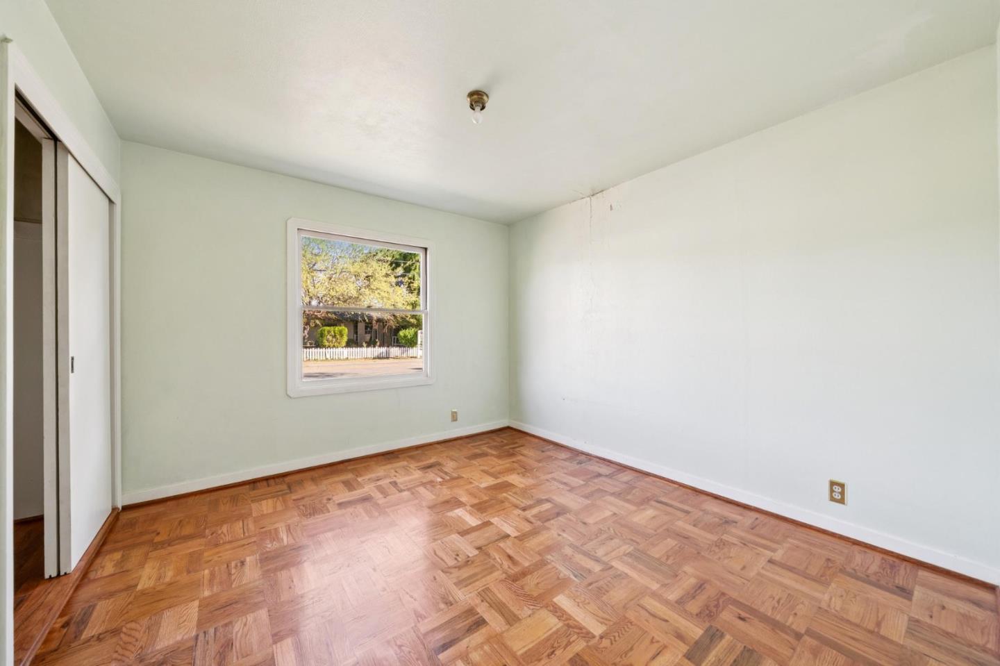 Detail Gallery Image 24 of 41 For 986 Bryant, Sunnyvale,  CA 94087 - 3 Beds | 1 Baths