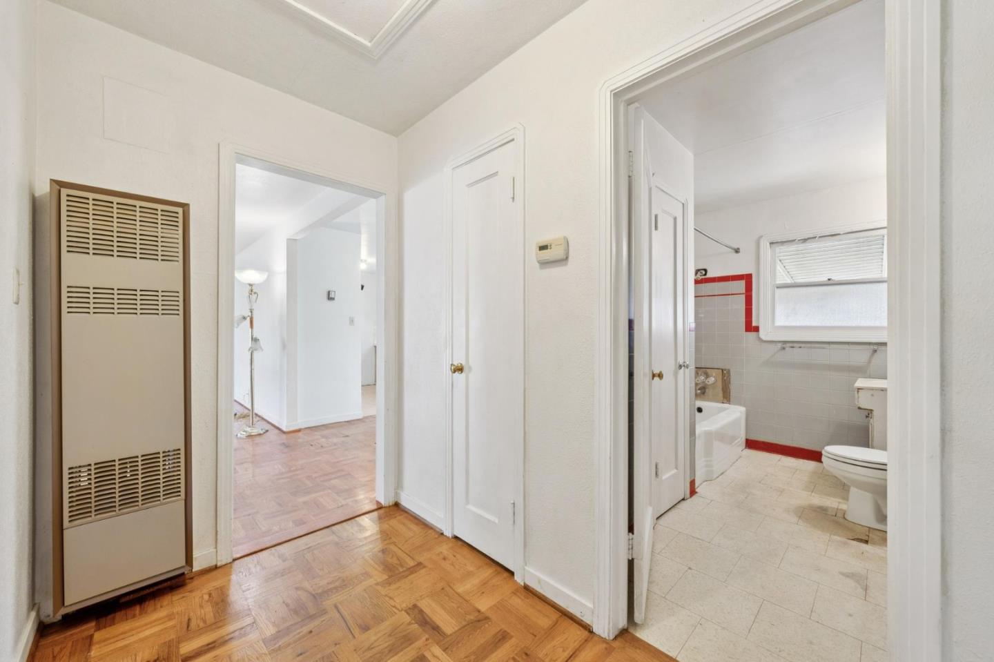 Detail Gallery Image 26 of 41 For 986 Bryant, Sunnyvale,  CA 94087 - 3 Beds | 1 Baths