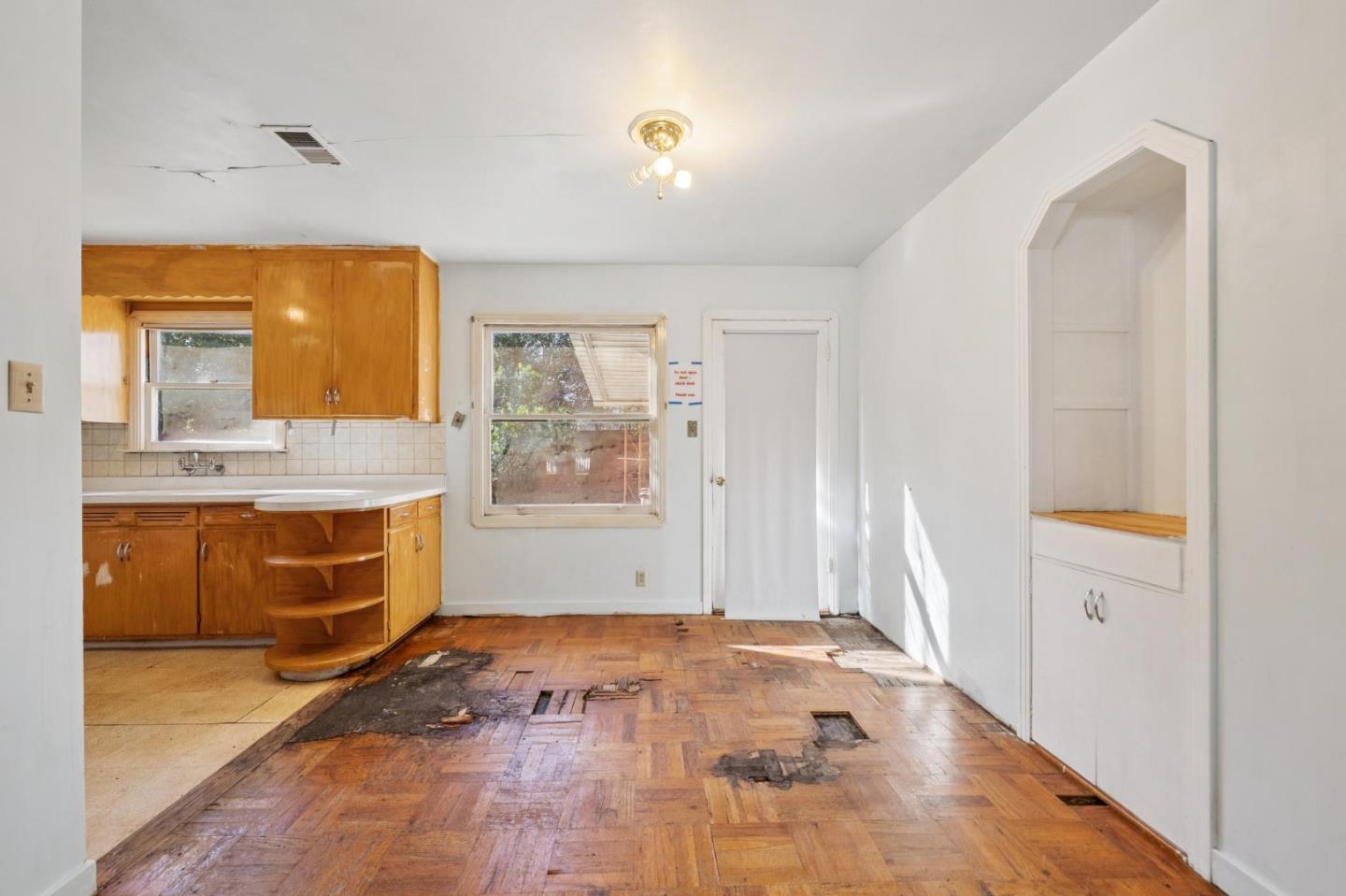 Detail Gallery Image 37 of 41 For 986 Bryant, Sunnyvale,  CA 94087 - 3 Beds | 1 Baths