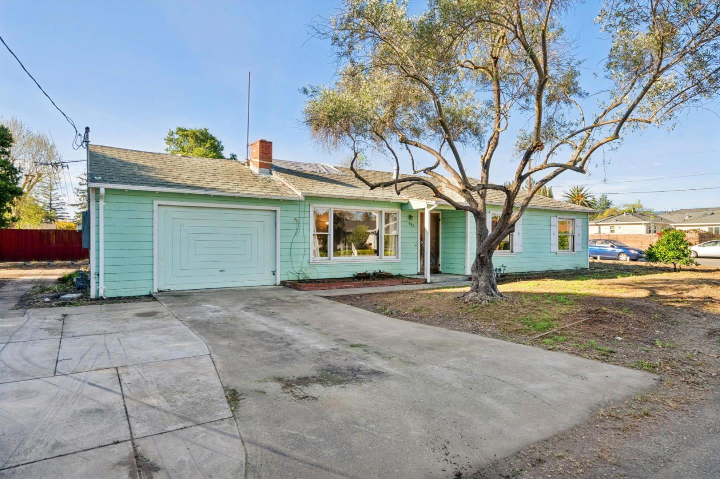 Detail Gallery Image 5 of 41 For 986 Bryant, Sunnyvale,  CA 94087 - 3 Beds | 1 Baths