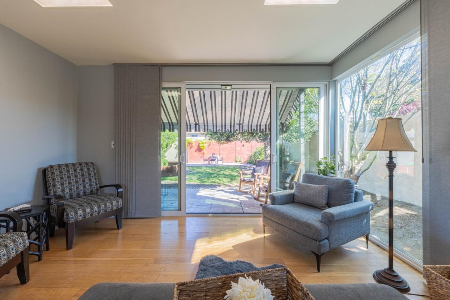 Detail Gallery Image 11 of 50 For 813 Pajaro St, Salinas,  CA 93901 - 4 Beds | 2 Baths