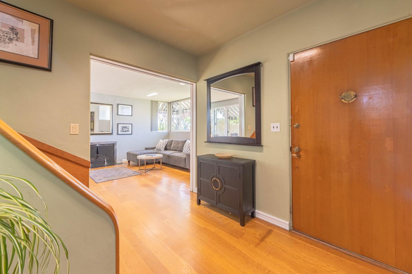 Detail Gallery Image 6 of 50 For 813 Pajaro St, Salinas,  CA 93901 - 4 Beds | 2 Baths