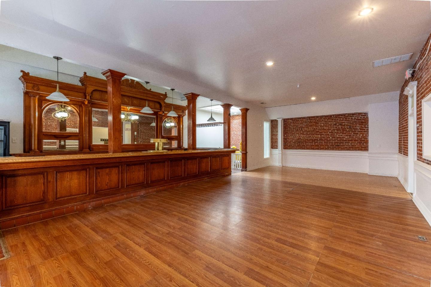 Detail Gallery Image 8 of 11 For 55 5th St, Gilroy,  CA 95020 - – Beds | – Baths