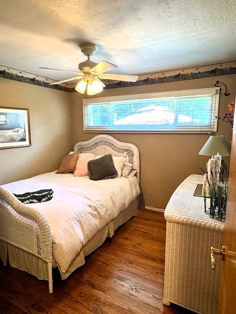 Detail Gallery Image 17 of 29 For 10536 Davison Ave, Cupertino,  CA 95014 - 5 Beds | 4 Baths