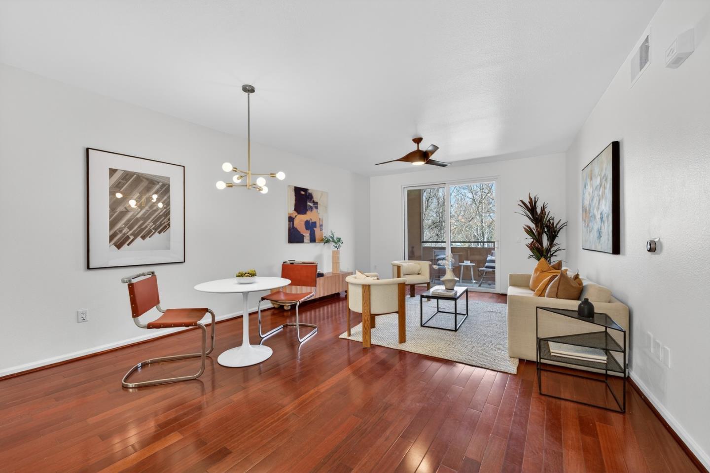 Detail Gallery Image 4 of 38 For 1390 Saddle Rack St #236,  San Jose,  CA 95126 - 1 Beds | 1 Baths