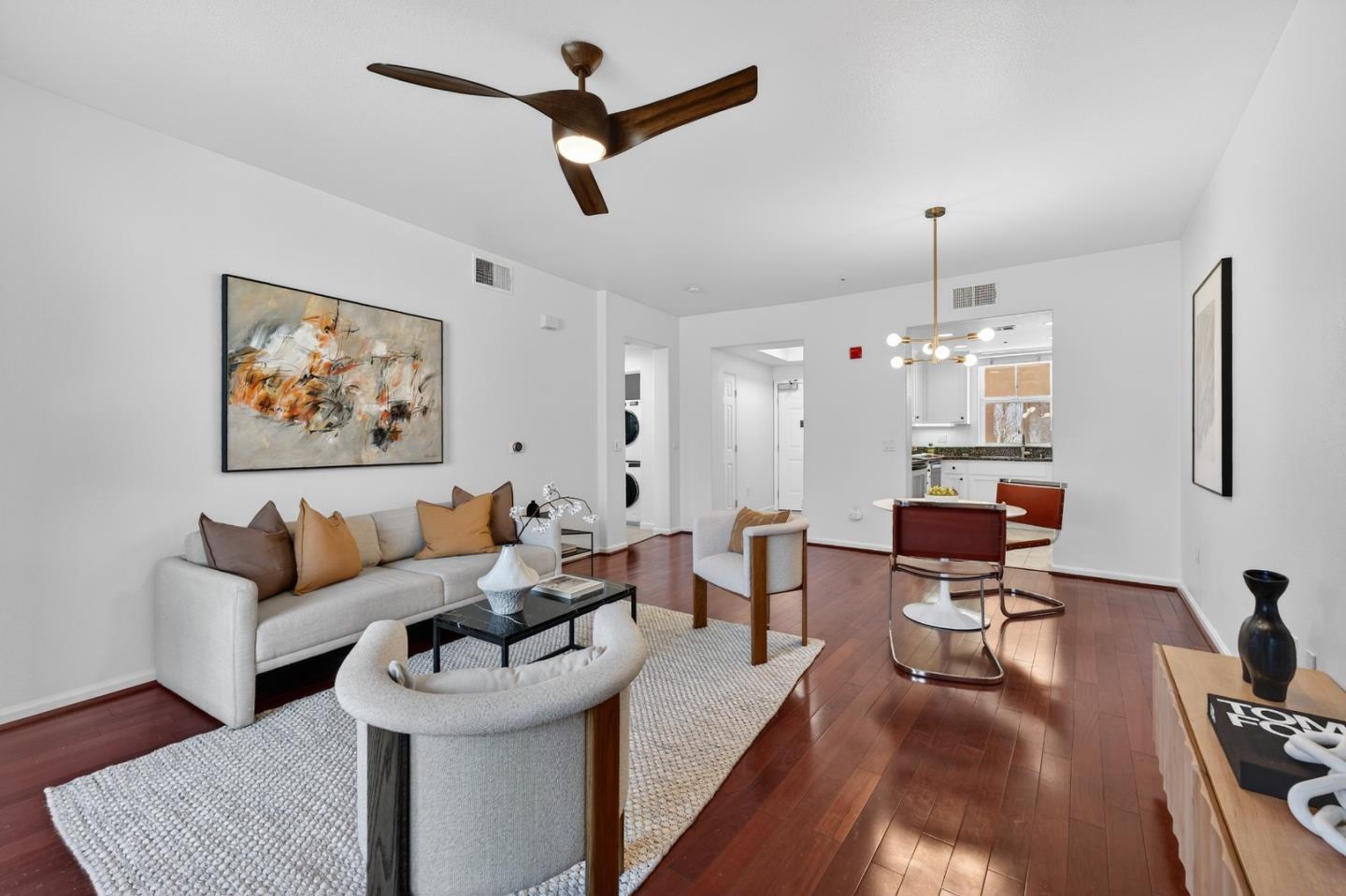 Detail Gallery Image 5 of 38 For 1390 Saddle Rack St #236,  San Jose,  CA 95126 - 1 Beds | 1 Baths