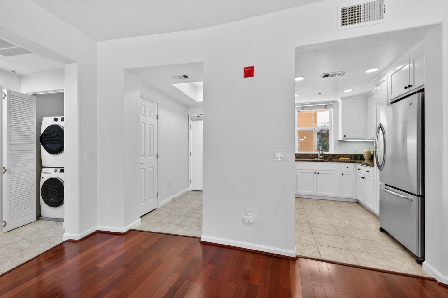 Detail Gallery Image 7 of 38 For 1390 Saddle Rack St #236,  San Jose,  CA 95126 - 1 Beds | 1 Baths