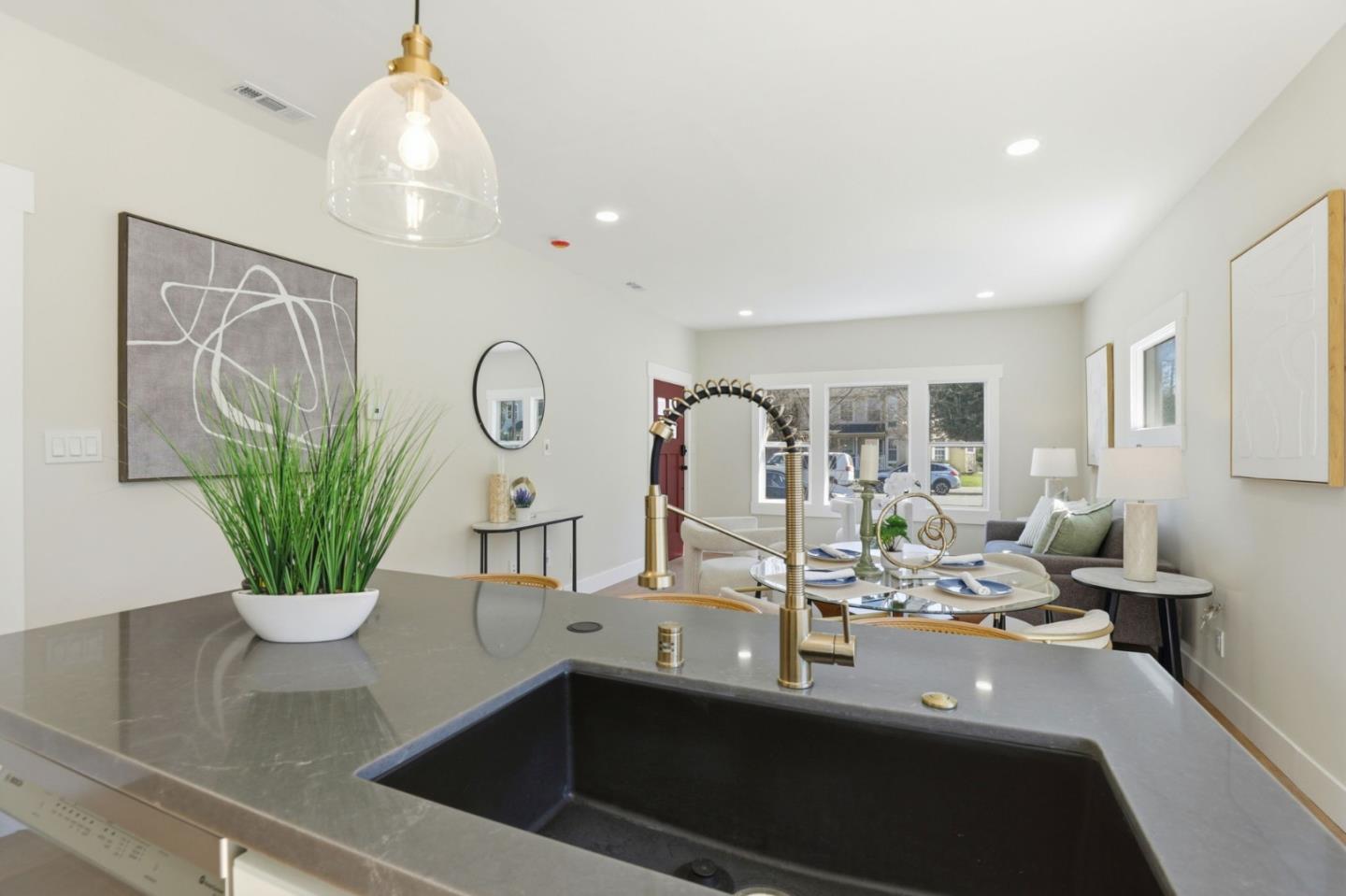 Detail Gallery Image 16 of 61 For 7601 Rosanna St, Gilroy,  CA 95020 - 3 Beds | 2 Baths