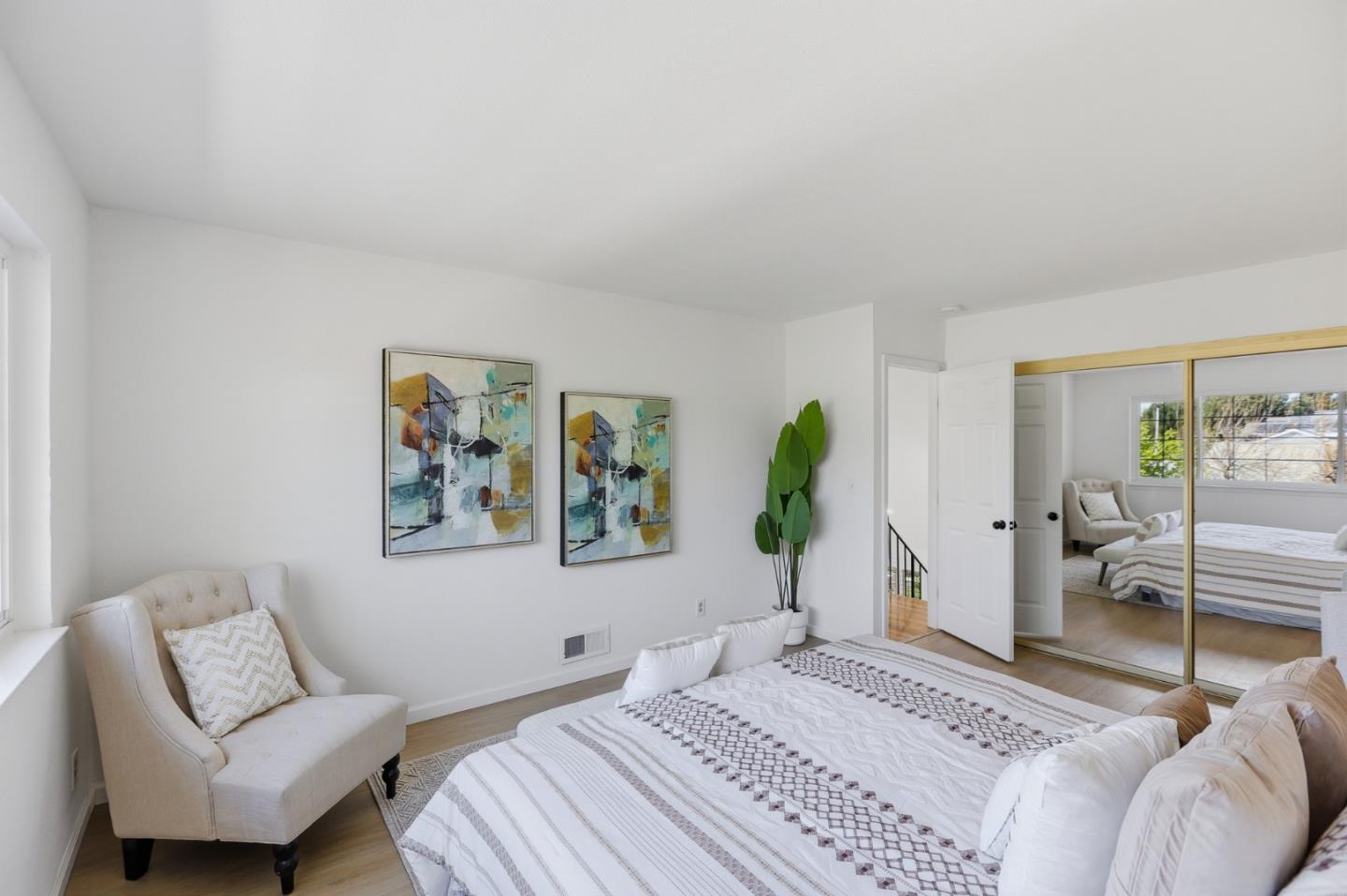 Detail Gallery Image 24 of 35 For 949 Aster Ct, Sunnyvale,  CA 94086 - 5 Beds | 2 Baths