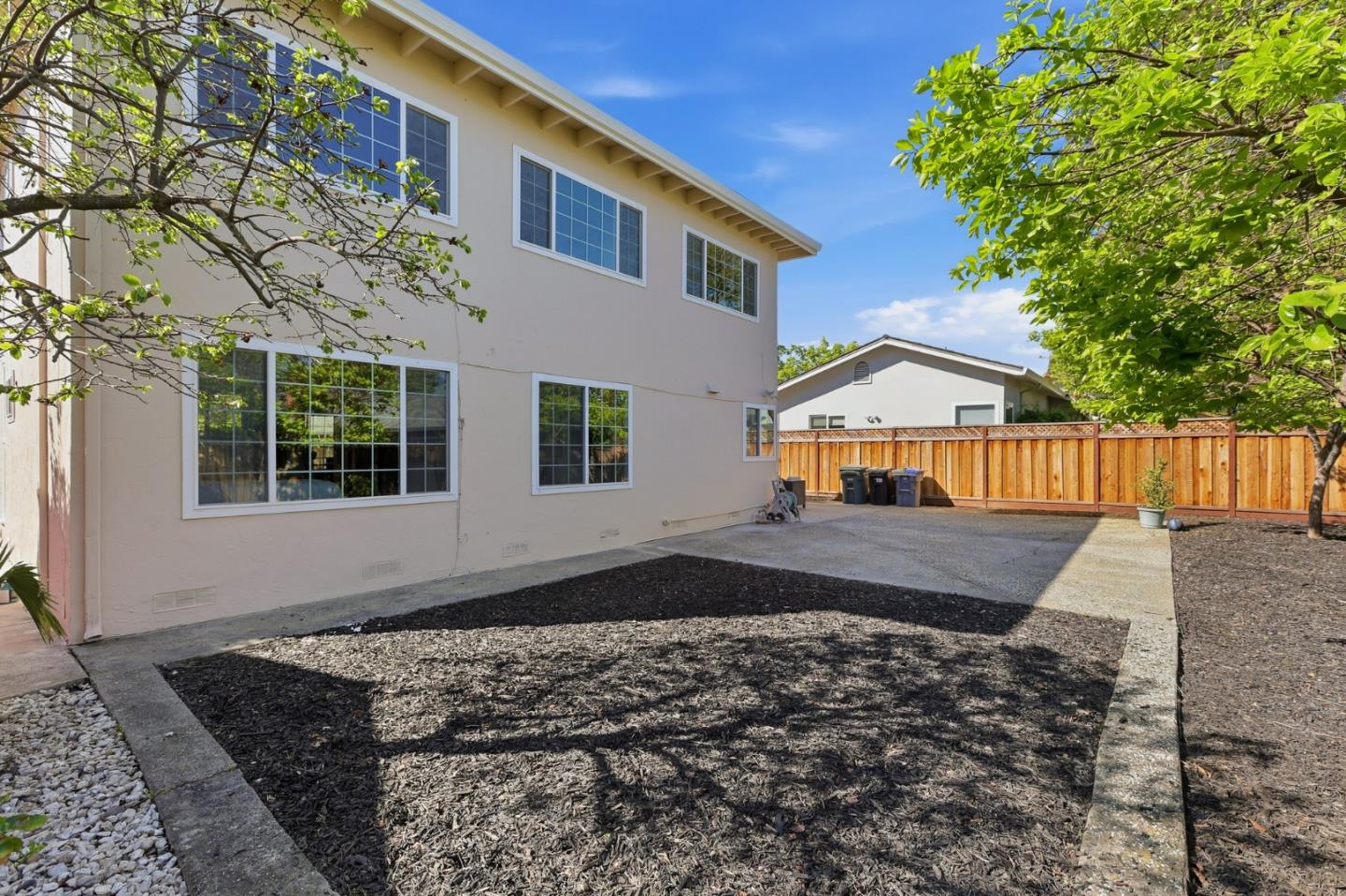Detail Gallery Image 34 of 35 For 949 Aster Ct, Sunnyvale,  CA 94086 - 5 Beds | 2 Baths