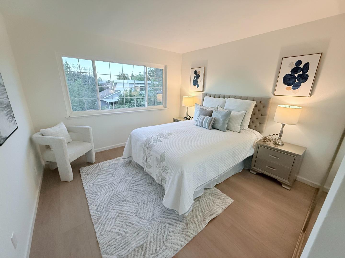 Detail Gallery Image 9 of 11 For 949 Aster Ct, Sunnyvale,  CA 94086 - 5 Beds | 2 Baths