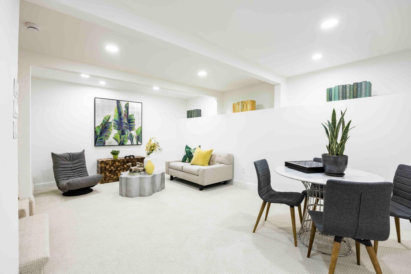 Detail Gallery Image 18 of 24 For 820 Hamilton Ave, Palo Alto,  CA 94301 - 4 Beds | 2 Baths