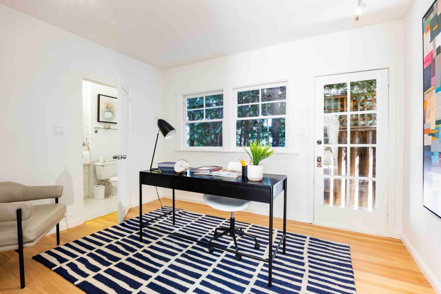 Detail Gallery Image 9 of 24 For 820 Hamilton Ave, Palo Alto,  CA 94301 - 4 Beds | 2 Baths