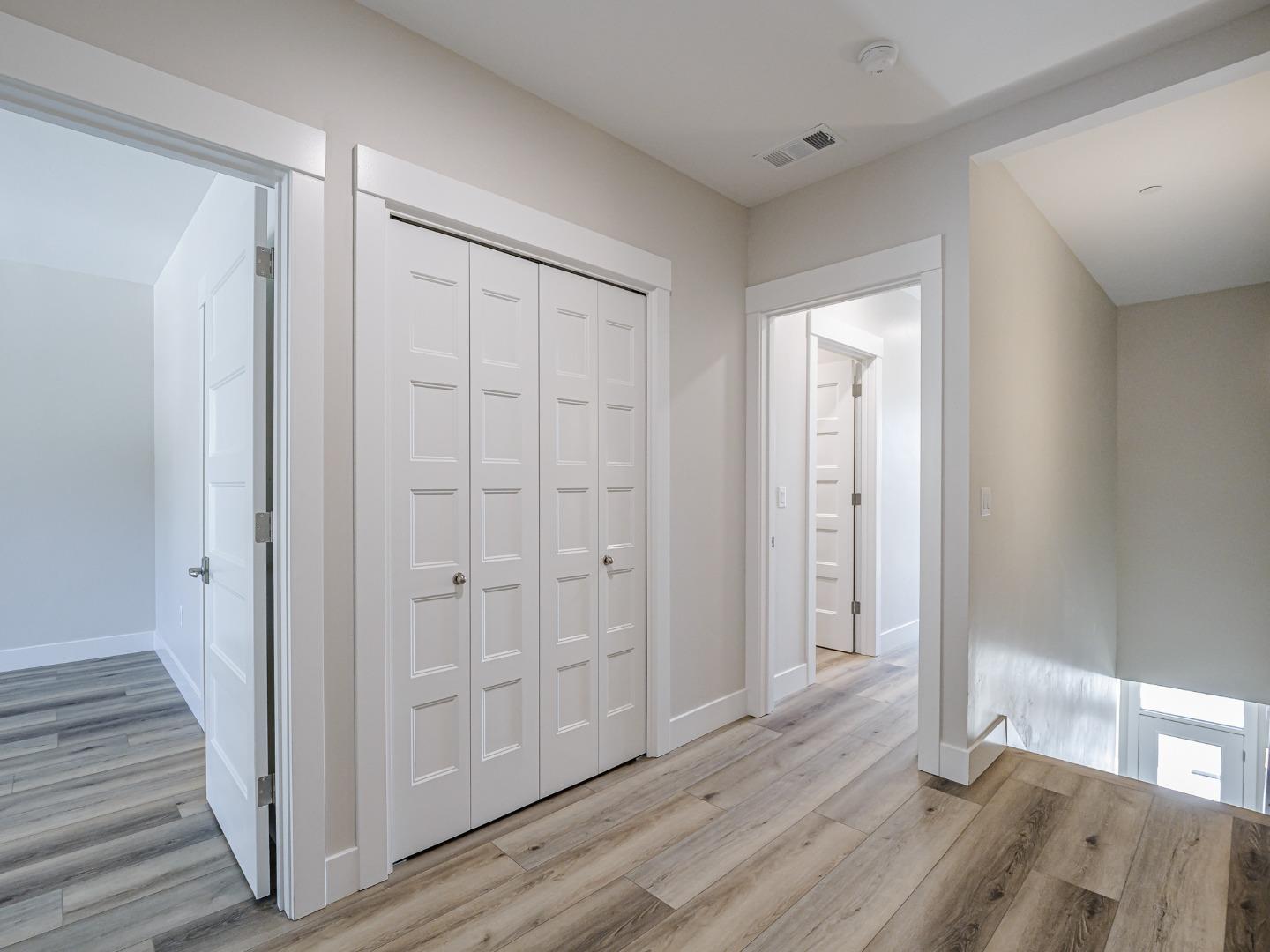 Detail Gallery Image 22 of 26 For 101 Aptos Village Way #1,  Aptos,  CA 95003 - 2 Beds | 2/1 Baths