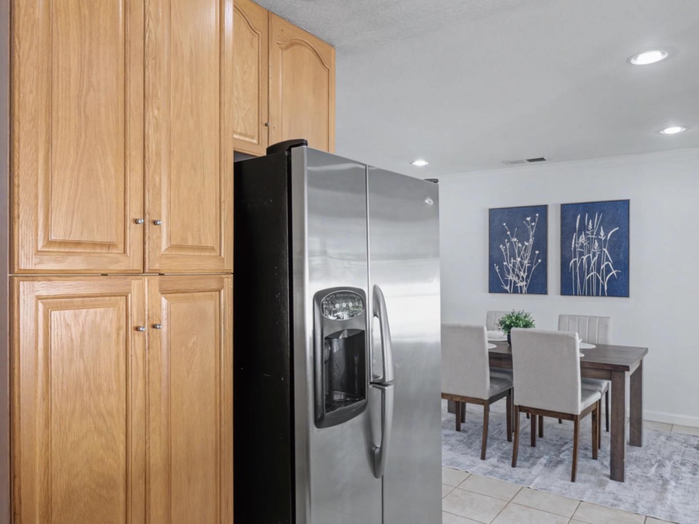 Detail Gallery Image 13 of 44 For 4950 Scarlett Way, San Jose,  CA 95111 - 3 Beds | 2 Baths