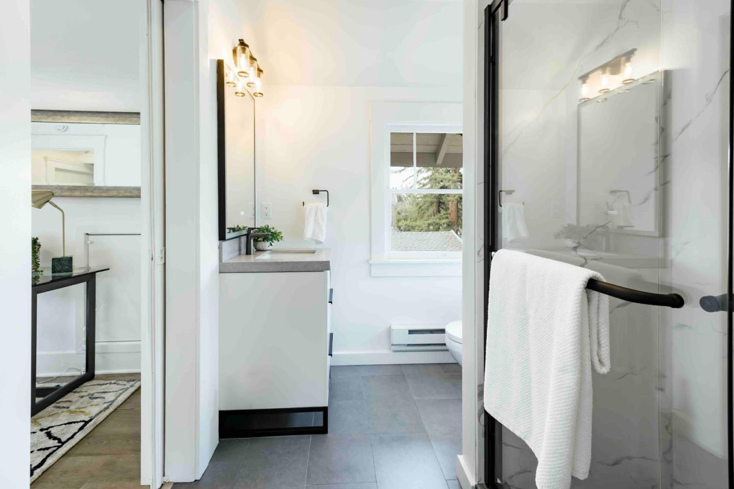 Detail Gallery Image 13 of 28 For 738-740 Webster St, Palo Alto,  CA 94301 - 5 Beds | 4 Baths