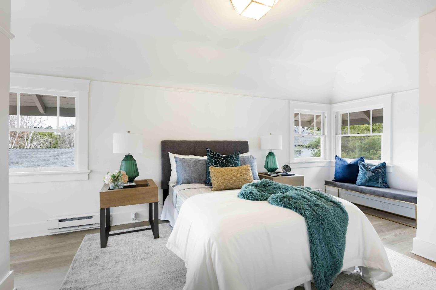 Detail Gallery Image 14 of 28 For 738-740 Webster St, Palo Alto,  CA 94301 - 5 Beds | 4 Baths