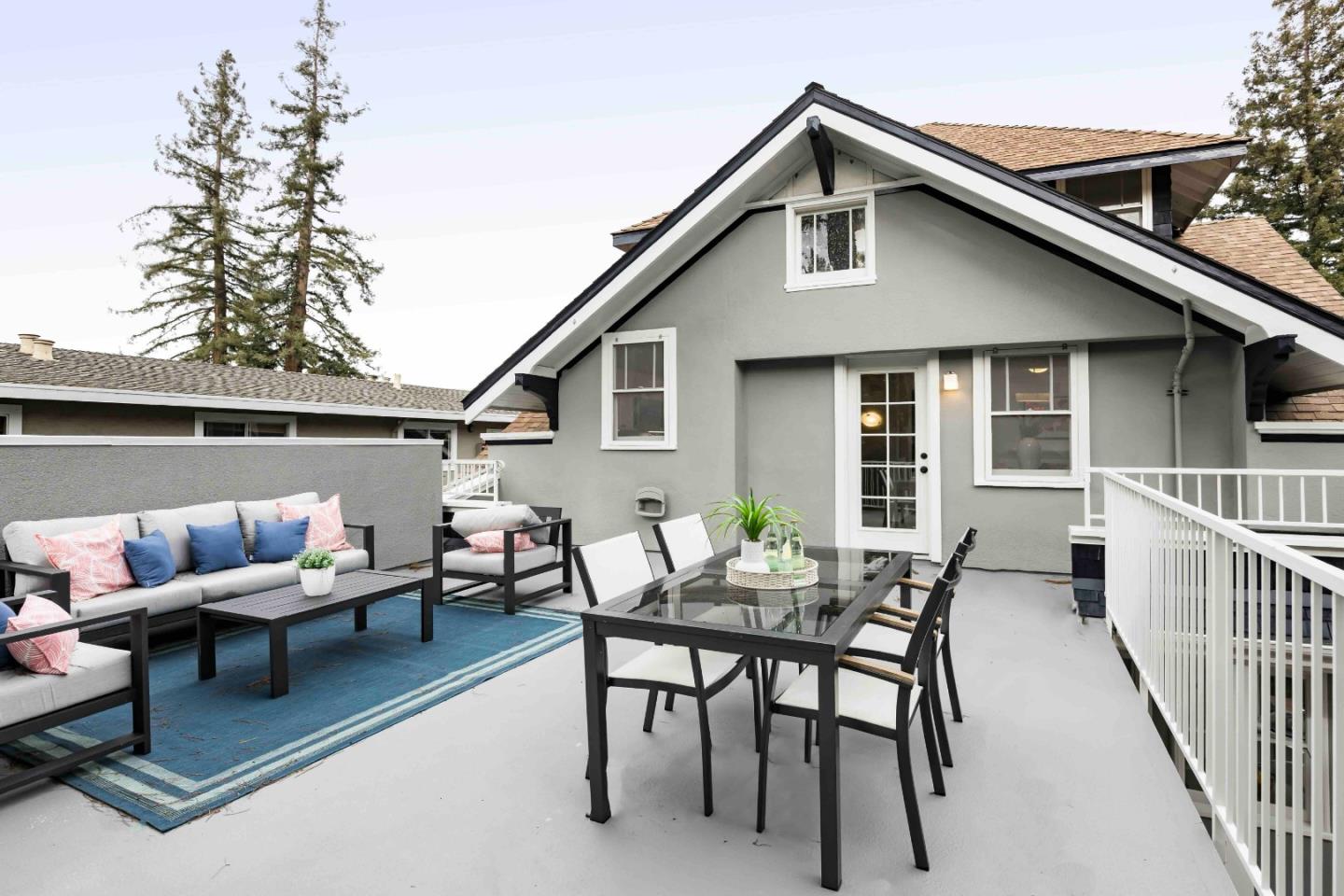 Detail Gallery Image 16 of 28 For 738-740 Webster St, Palo Alto,  CA 94301 - 5 Beds | 4 Baths