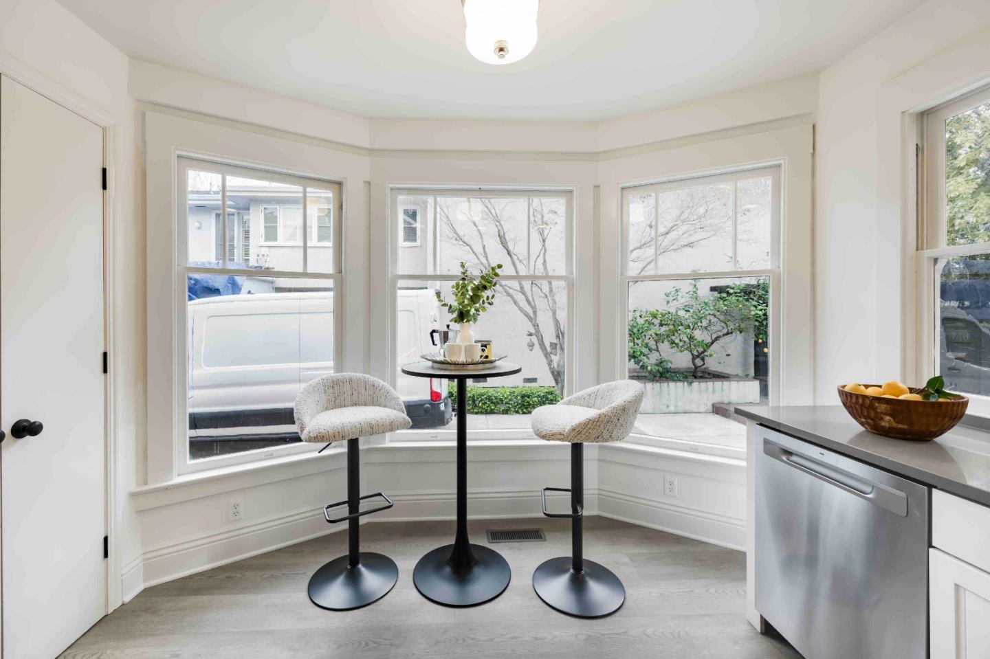 Detail Gallery Image 24 of 28 For 738-740 Webster St, Palo Alto,  CA 94301 - 5 Beds | 4 Baths