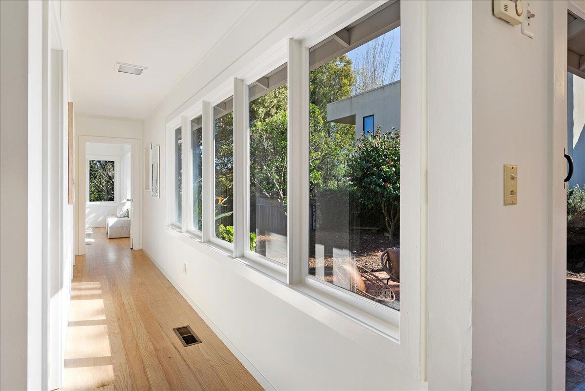 Detail Gallery Image 20 of 46 For 410 13th Ave, Santa Cruz,  CA 95062 - 2 Beds | 1 Baths