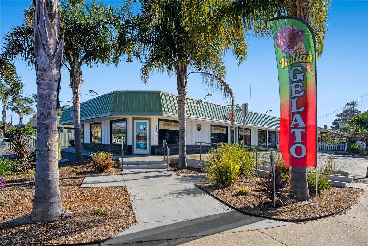 Detail Gallery Image 41 of 46 For 410 13th Ave, Santa Cruz,  CA 95062 - 2 Beds | 1 Baths