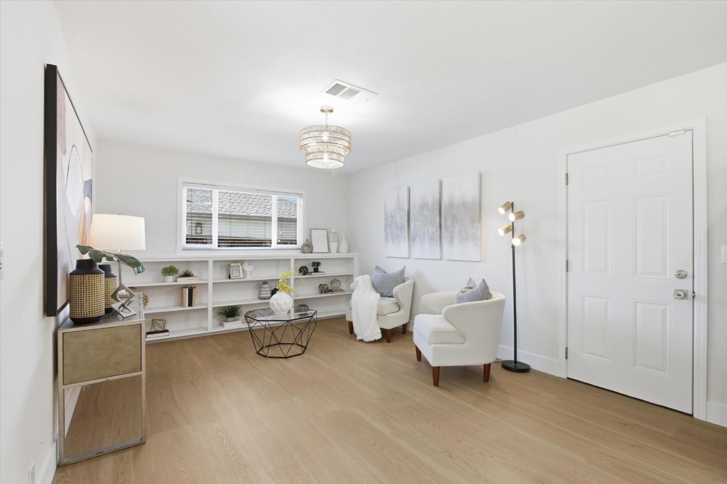 Detail Gallery Image 12 of 68 For 1766 Cherry Grove Dr, San Jose,  CA 95125 - 4 Beds | 2 Baths