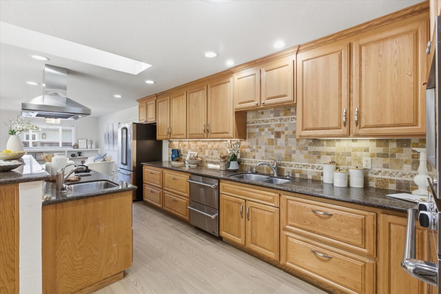 Detail Gallery Image 16 of 68 For 1766 Cherry Grove Dr, San Jose,  CA 95125 - 4 Beds | 2 Baths