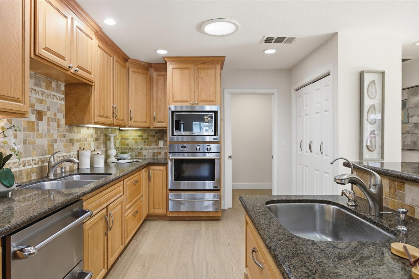 Detail Gallery Image 18 of 68 For 1766 Cherry Grove Dr, San Jose,  CA 95125 - 4 Beds | 2 Baths