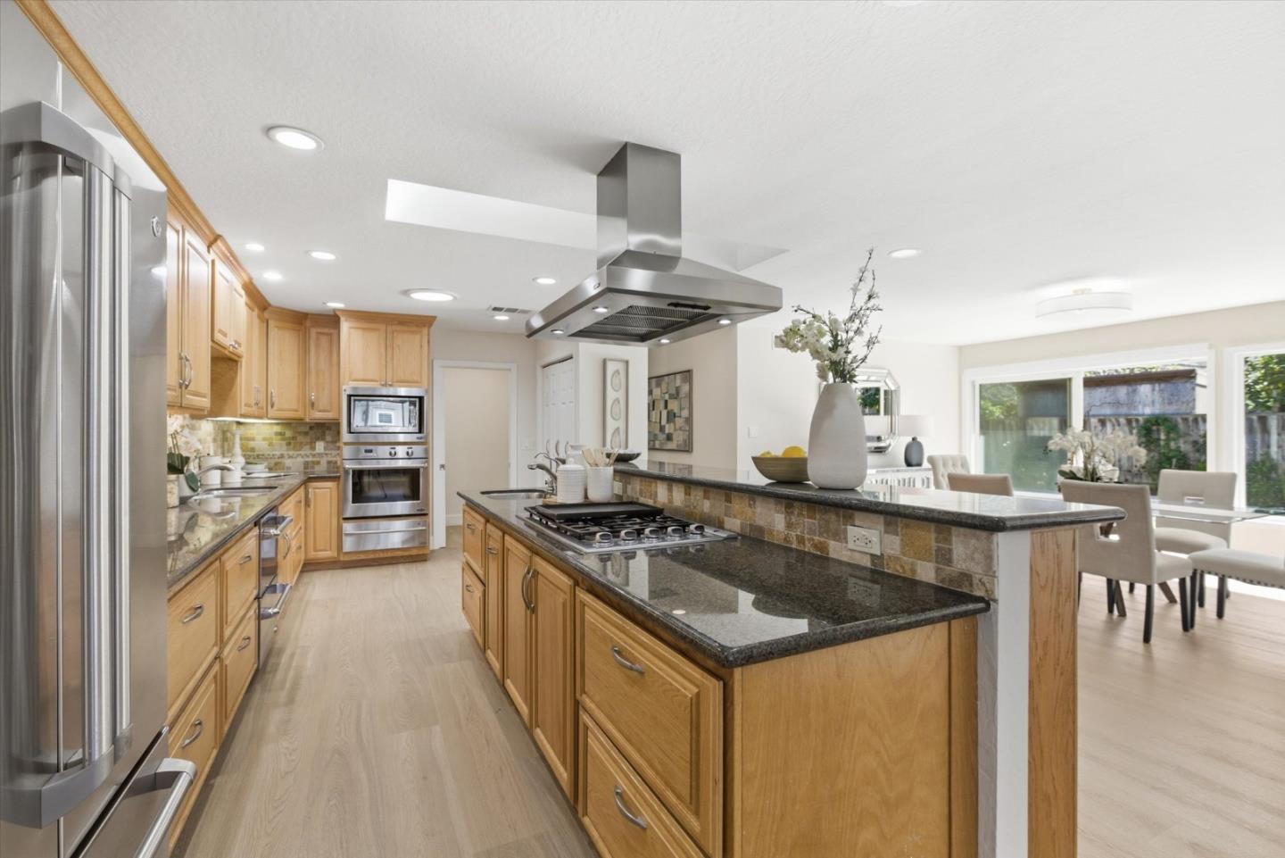 Detail Gallery Image 19 of 68 For 1766 Cherry Grove Dr, San Jose,  CA 95125 - 4 Beds | 2 Baths